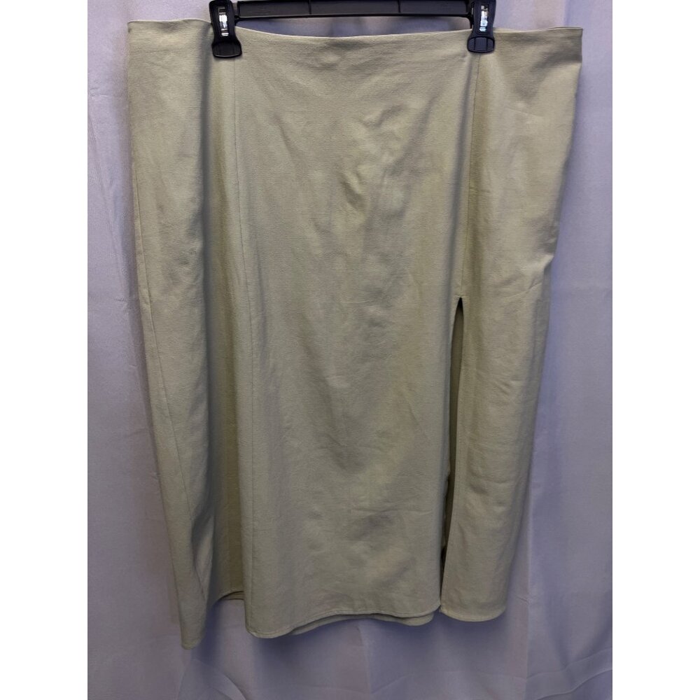 Abercrombie and Fitch womens sage green High-Waist Midi Skirt with Side Slit siz